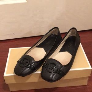 Michael Kors flats